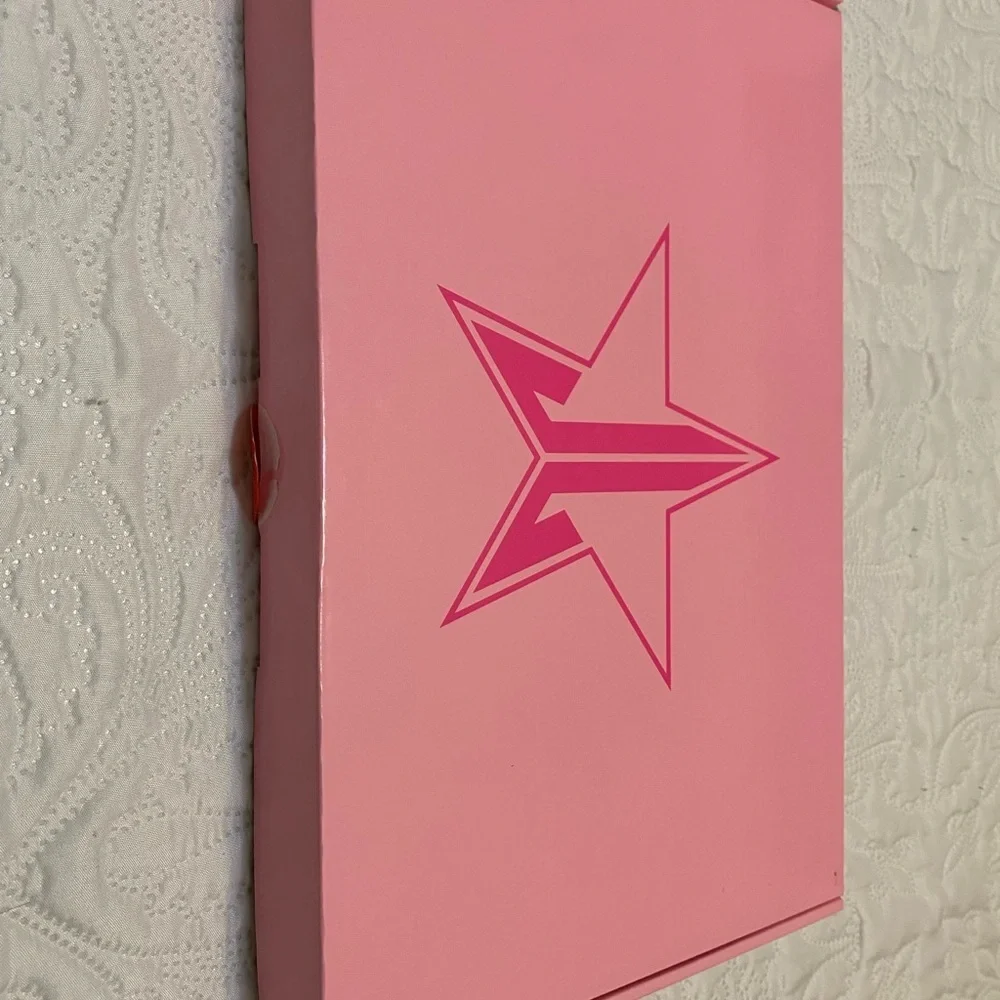 Jeffree Star Red Star-Shaped Mirror